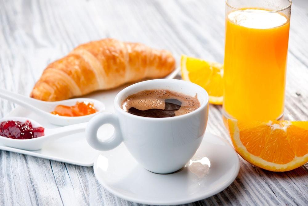 Hotel Schtak Cannes Ngoại thất bức ảnh